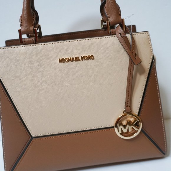 Michael Kors Prism M Messenger Bag Brown Multi - Picture 6 of 9
